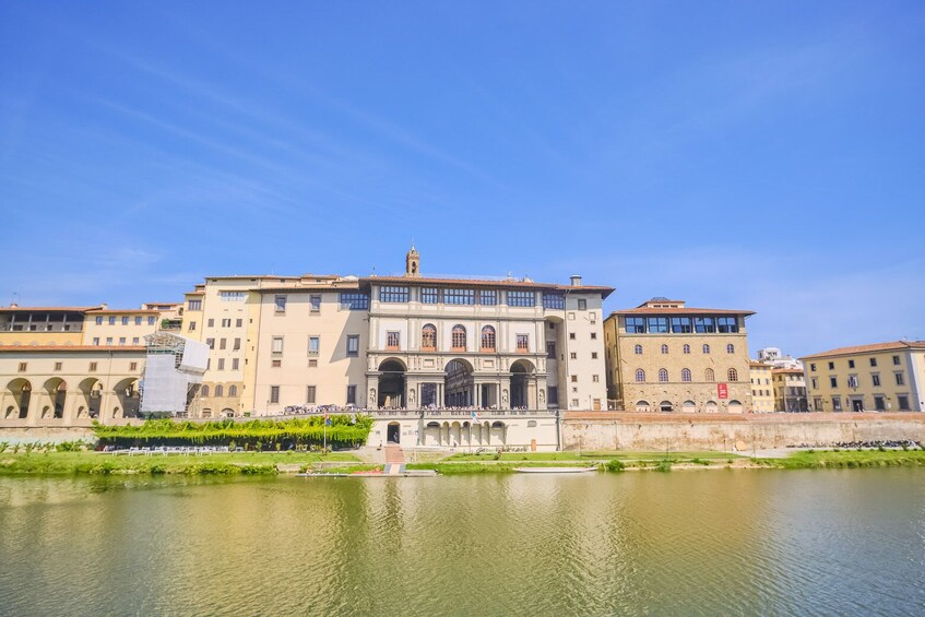 Best of Florence walking tour and Accademia Gallery - monolingual tour
