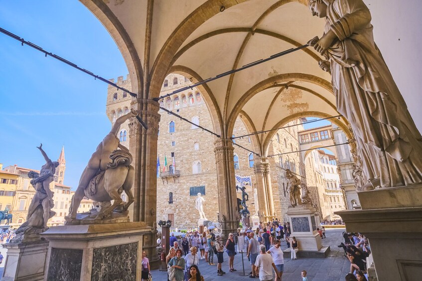 Best of Florence walking tour and Accademia Gallery - monolingual tour