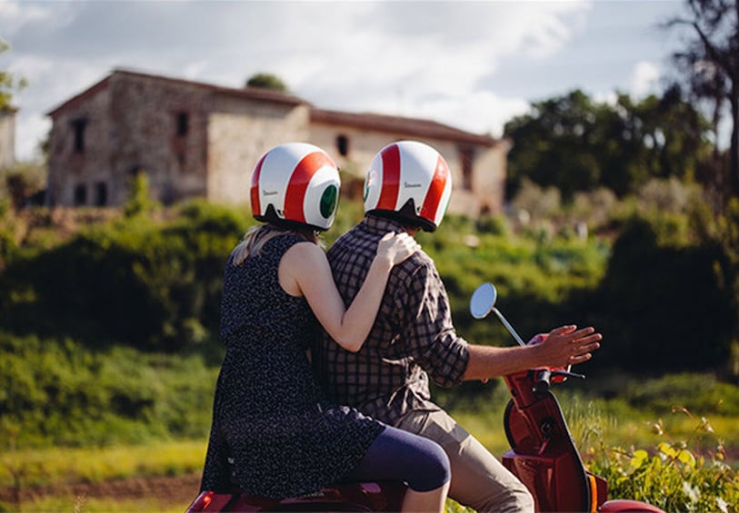 Tuscany Vintage Vespa Tour