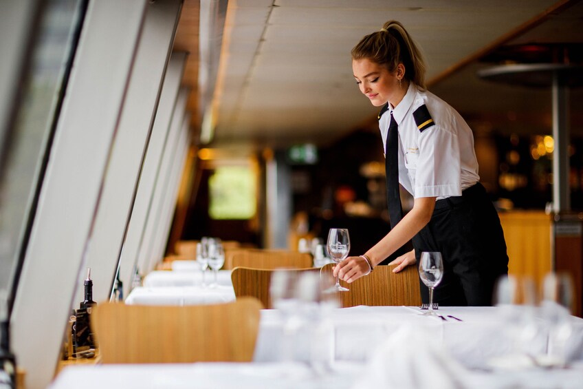 Sydney Harbour Gold Penfolds Dinner Cruise