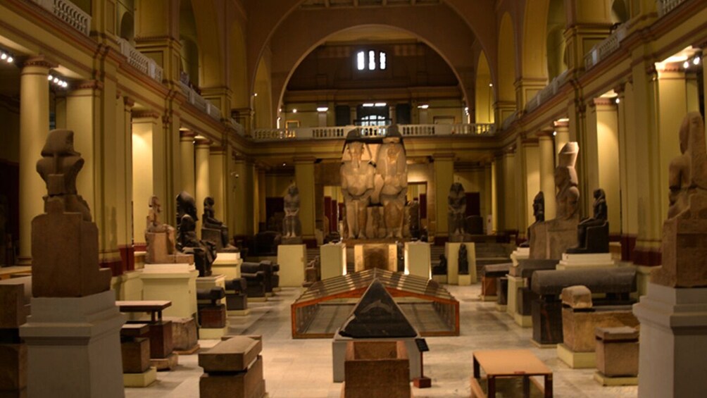 Private Tour to Cairo and Luxor in Two Days from Hurghada