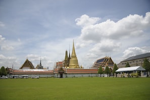 Bangkok Private 8-Hour Customised Tour with Driver