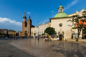 Kraków Old Town Guided Walking Tour