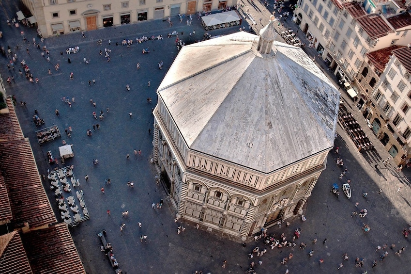 The Baptistery of St. John
Baptistery in Florence, Italy