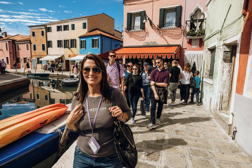 Premium Lagoon Excursion: Burano & Murano Glass Blowing