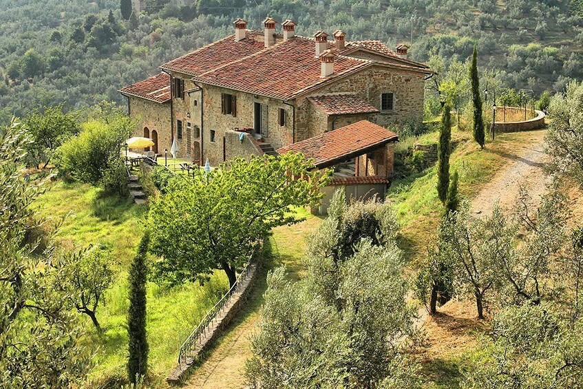 Aerial view of da Vinci's childhood home in Italy