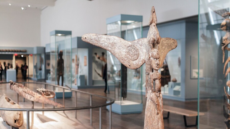 Met Express: Highlights of the Metropolitan Museum of Art