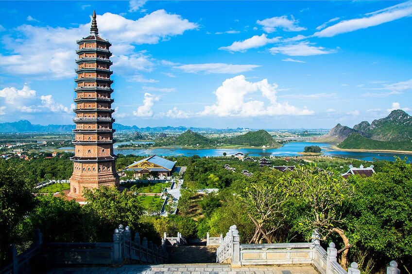 2 Day Bai Dinh, Trang An & Cuc Phuong National Park