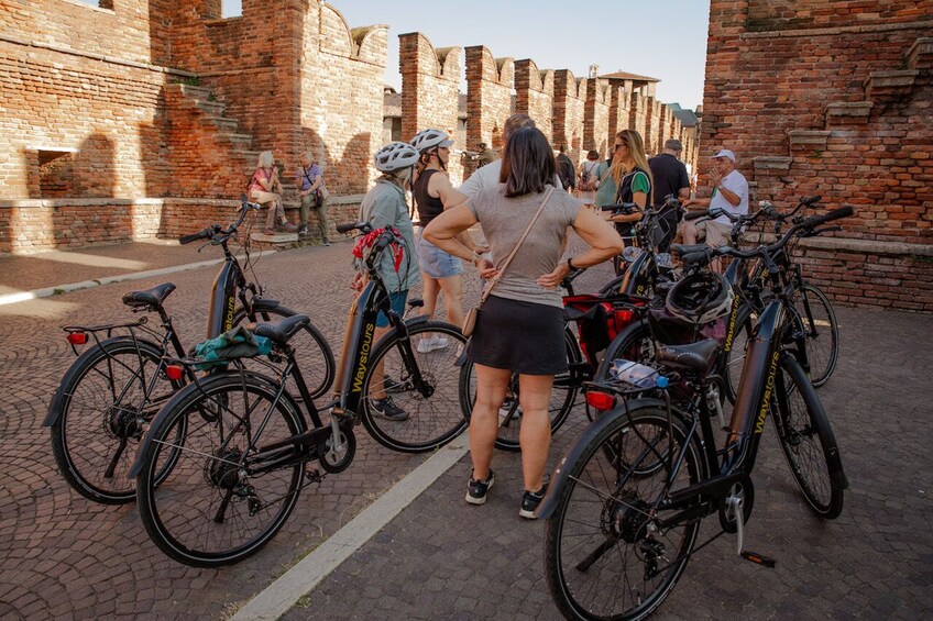 Verona Panoramic E-Bike tour with Aperitif