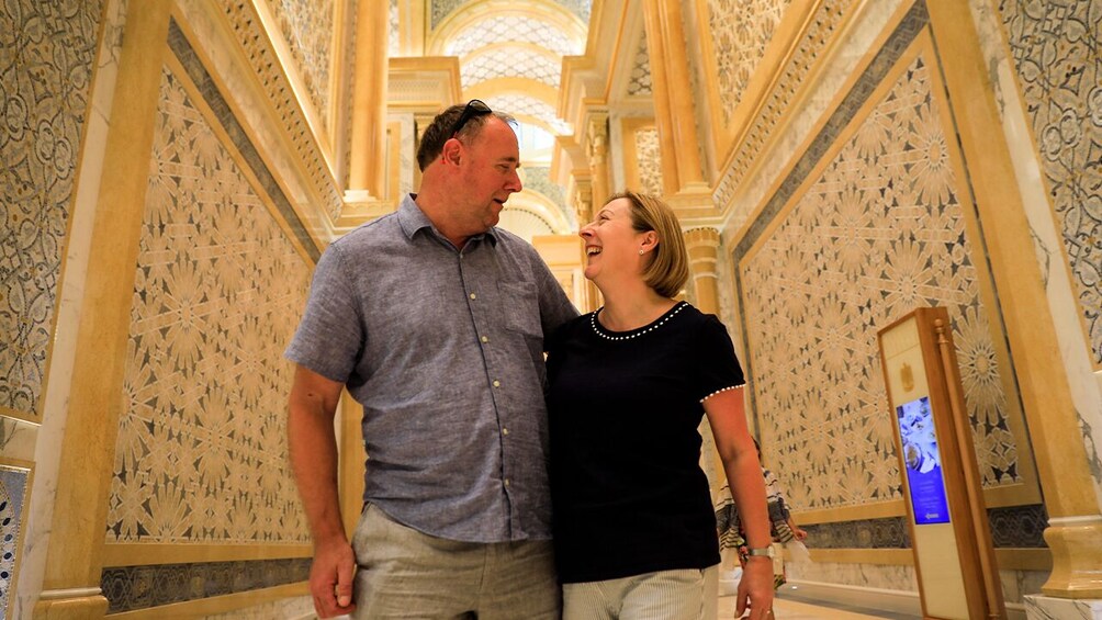 Premium Abu Dhabi Day Trip with Lunch from Dubai