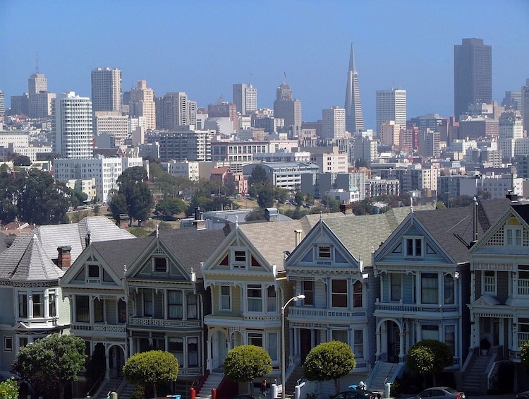 Painted Ladies historical landmark in San Francisco, California