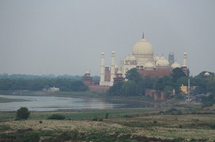 Local Agra full day private sightseeing tour