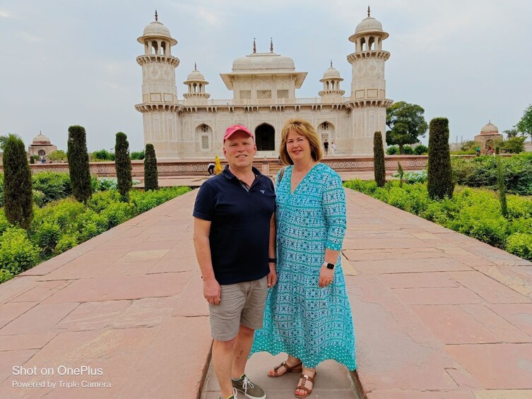 Private Overnight Taj Mahal & Agra Tour from Delhi