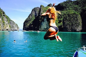 Krabi Ezy Trails Avoid the Crowds Tour to Phi Phi & 4 Islands from Krabi