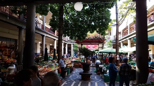 Privé Halve Dag Een Typische Markt Op Madeira