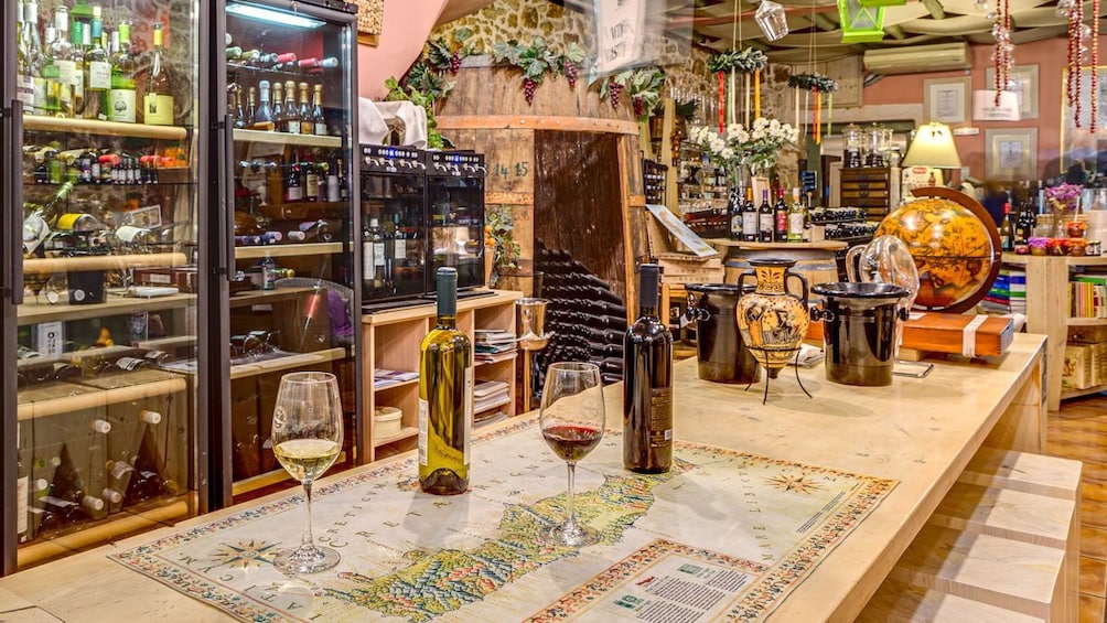 Show item 4 of 5. Food and Wine walking tour