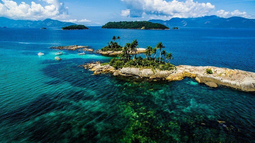 Angra Dos Reis Day Trip Boat Tour	