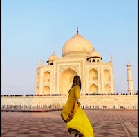 Same Day Taj Mahal Tour from Mumbai including return flights