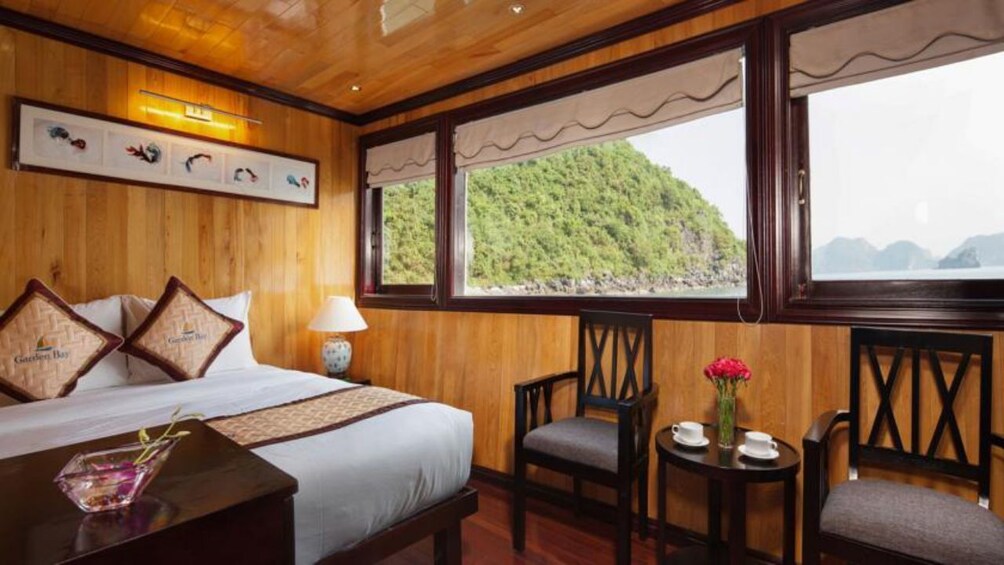 Overnight Cruise to Halong and Bai Tu Long Bay