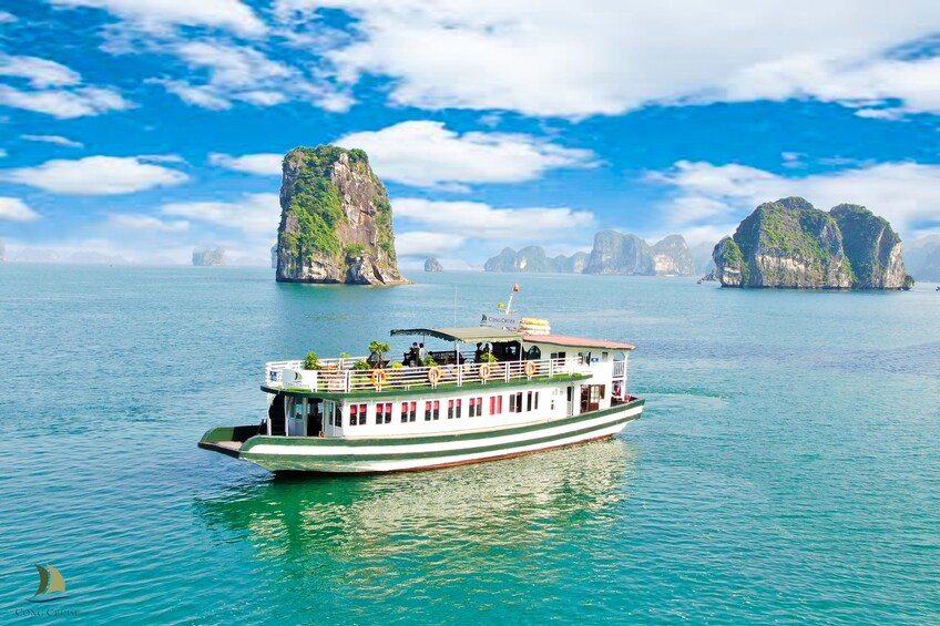 Halong Luxury 1-day Visit Surprise Cave