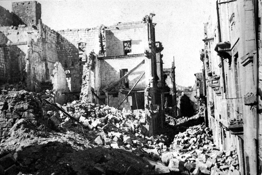 Black and white photo of aftermath of Seige of Malta