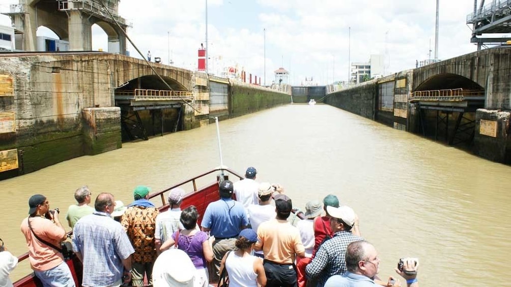 Panama Canal Transit Tour