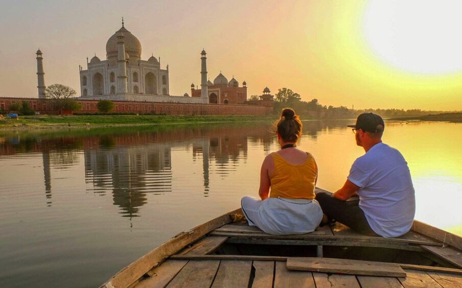 Delhi-Agra-Jaipur Tour 4 Days 3 Nights All inclusive