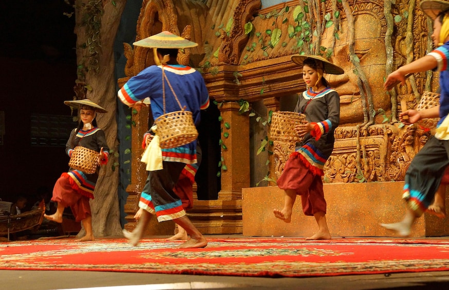 Dancing at the 
Cambodian Cultural Village in Siem Reap
