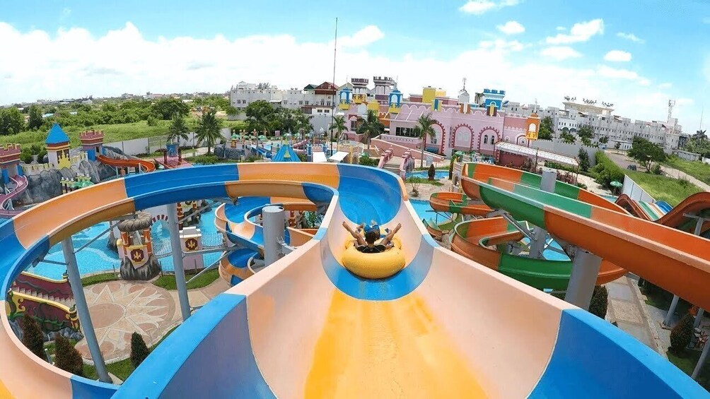 Siem Reap Night Market and Amusement Park in Angkor GyeongJu