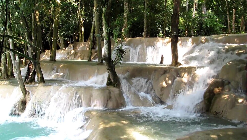 Tat Sae Waterfalls
