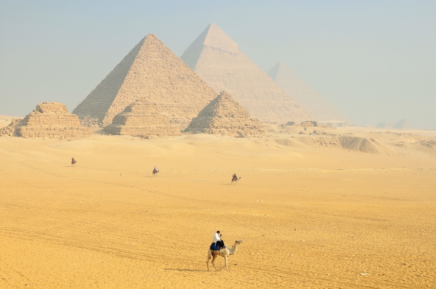 Pyramids, The Museum, Nile lunch cruise and Sound & Light Show-Private Tour