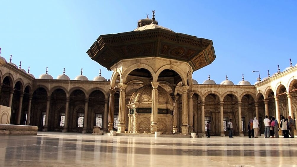 Private Tour To Egyptian Museum, Citadel, Coptic Cairo & Dinner Nile Cruise