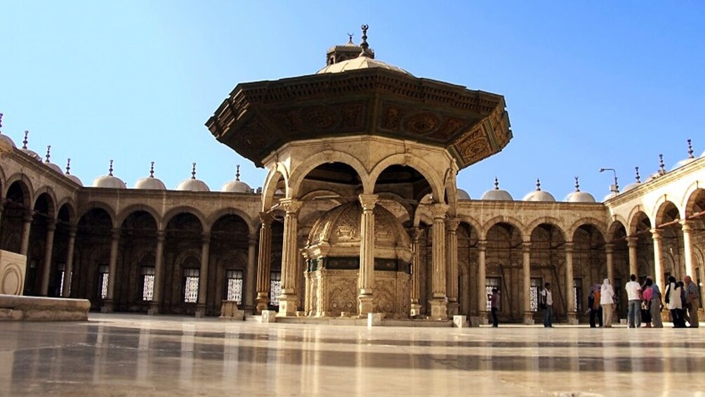 Private Tour To Egyptian Museum, Citadel, Coptic Cairo & Dinner Nile Cruise