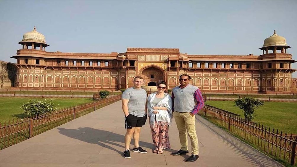Private Taj Mahal & Agra Tour by Express Train from Delhi
