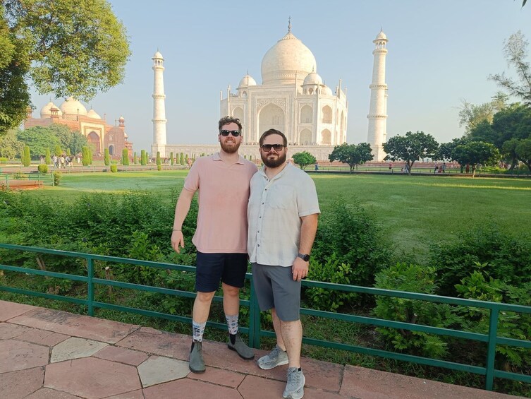 Private Taj Mahal & Agra Tour By Gatimaan Train From Delhi