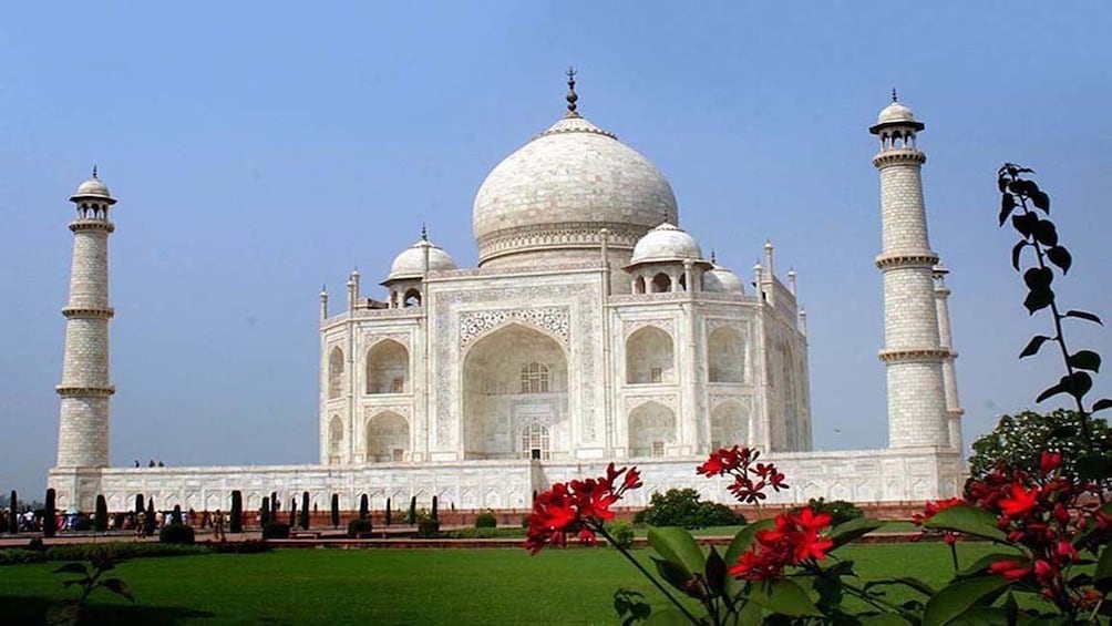 Private Taj Mahal & Agra Tour by Express Train from Delhi