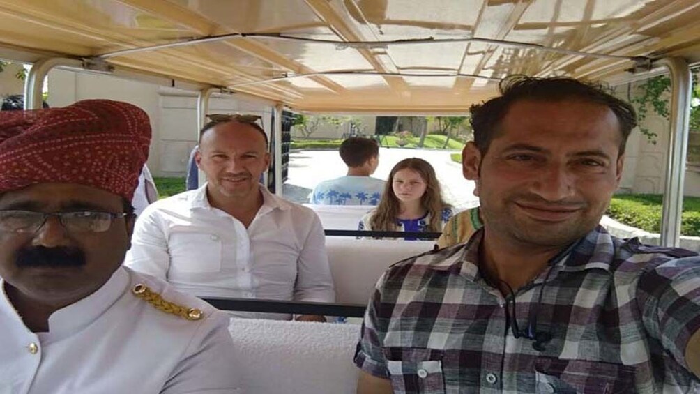Private Taj Mahal & Agra Tour by Express Train from Delhi