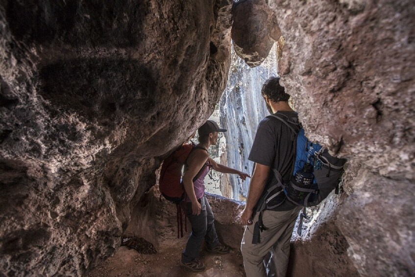 Private Full-Day Hike to Balcón del Diablo