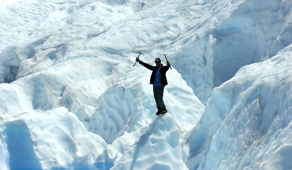 Perito Moreno Full Day Minitrekking with Transfer and Walkways