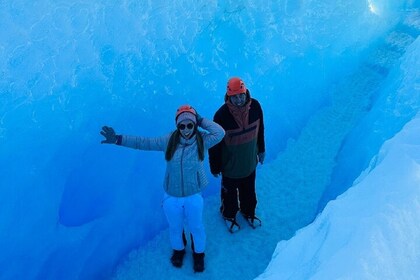 El Calafate: การเดินป่าแบบ Perito Moreno เต็มวันพร้อมบริการรับส่งและทางเดิน