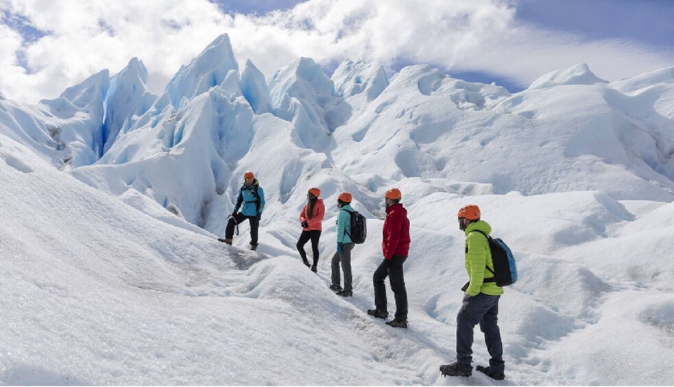 El Calafate: Perito Moreno Full Day MINITREKKING with Transfer and Walkways