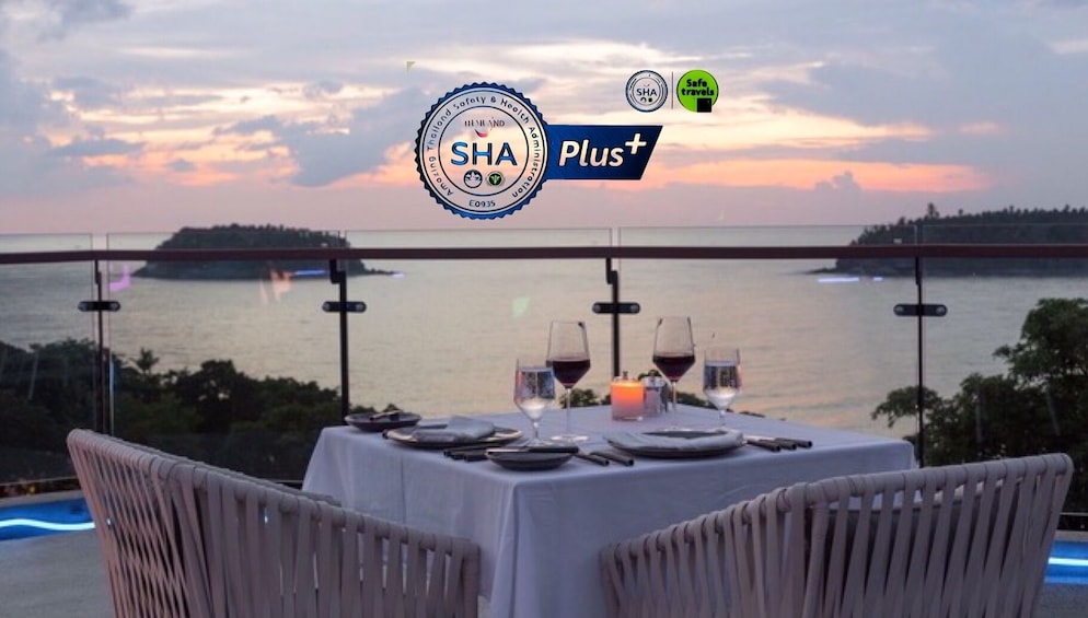 Twilight Stylish Sky Set Dinner - SIS Kata Resort (SHA Plus)
