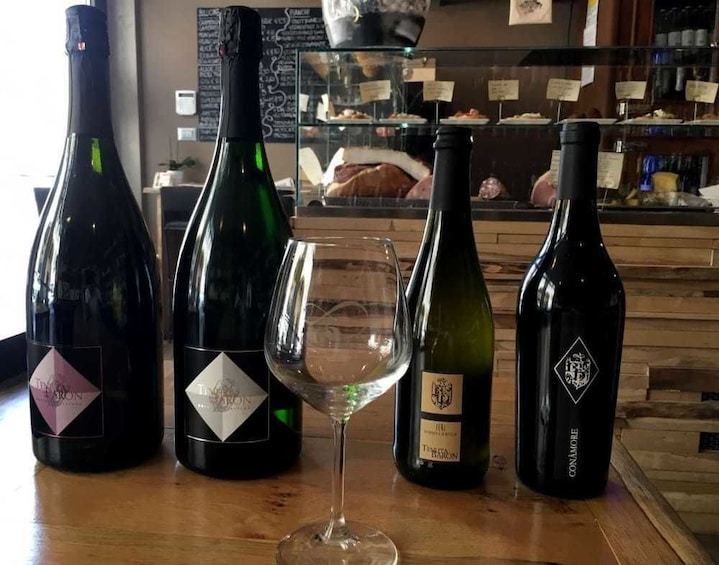 Prosecco wine tasting at Tenuta Baron