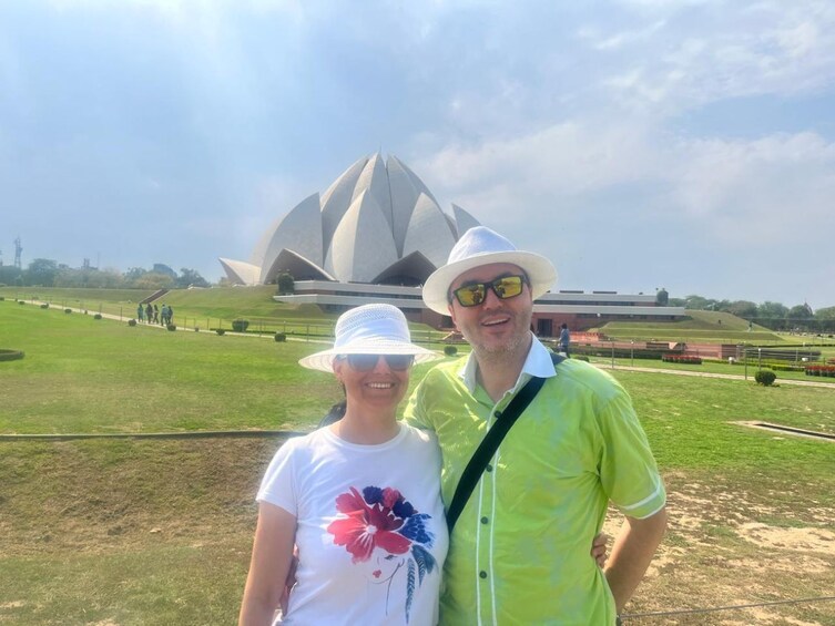 Full Day Old & New Delhi Private Guided Tour