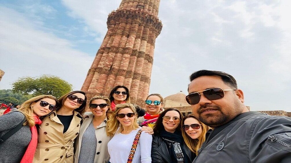 Full Day Old & New Delhi Private City Tour