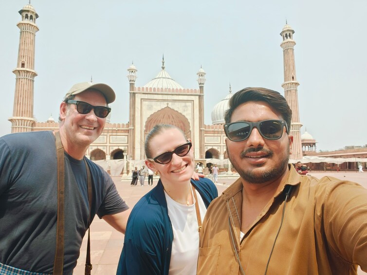 Full Day Old & New Delhi Private Guided Tour