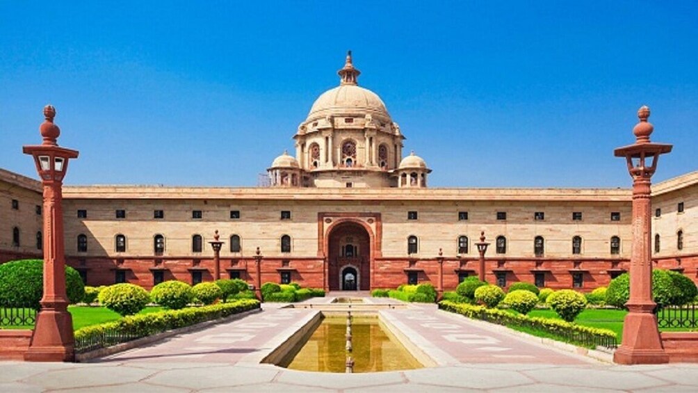 Full Day Old & New Delhi Private City Tour