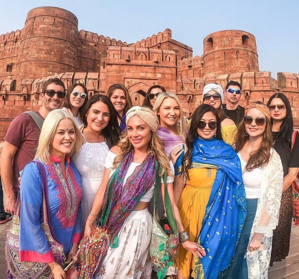  Same Day Round Trip To Taj Mahal, Agra Fort From New Delhi 