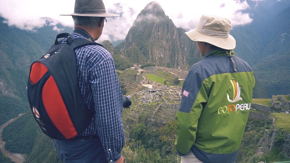 Luxury Day Trip to Machu Picchu with Private Tour