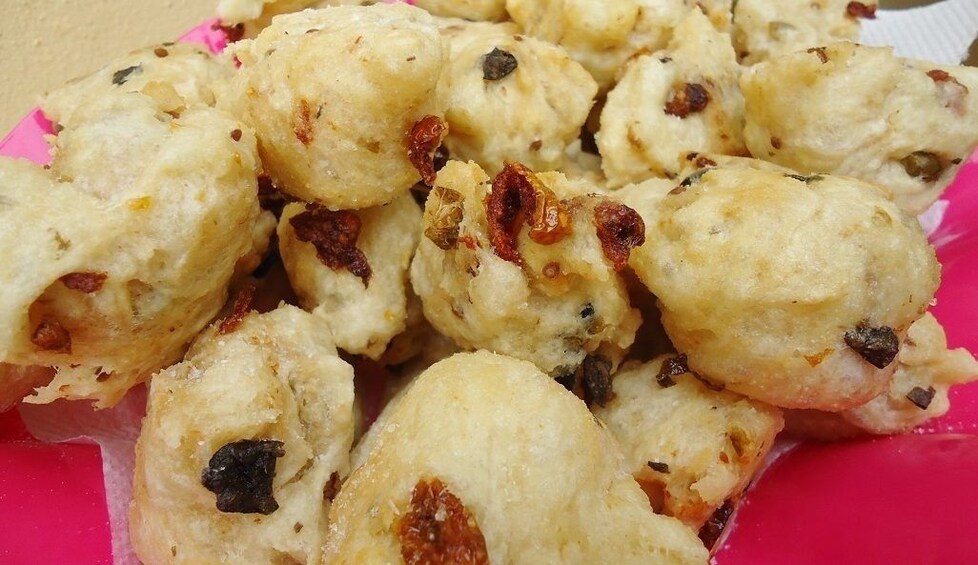 Pile of Pettole